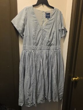ModCloth Light Sage Green Midi Button-Front Dress Size 18. NWT